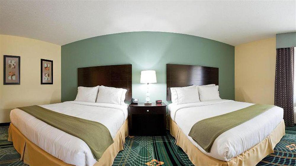 Holiday Inn Express Hotel & Suites Palm Bay By Ihg Exterior foto
